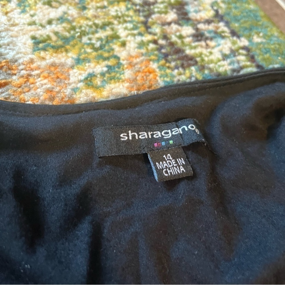 Black oversized Sharagano dress with pockets - Picture 3 of 7